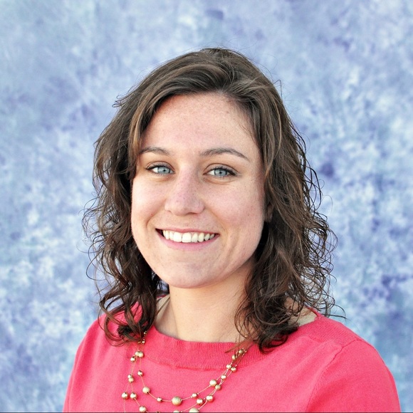 Meet your Posher, Gabrielle - Picture 1 of 1